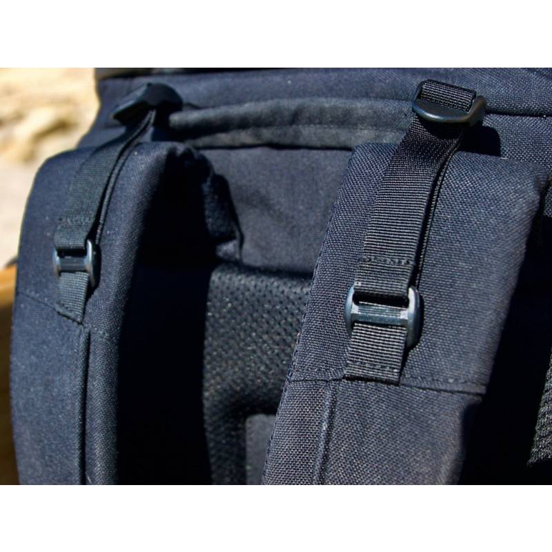Surfpack 60L Surfboard Carrying Backpack straps close up