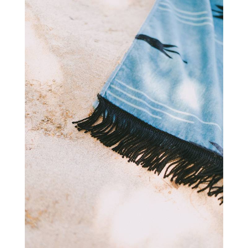 LEUS Heritage Sky Beach Towel-3