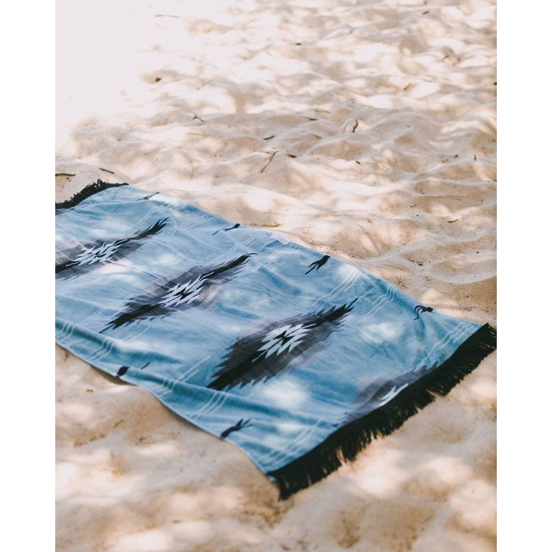 LEUS Heritage Sky Beach Towel-2