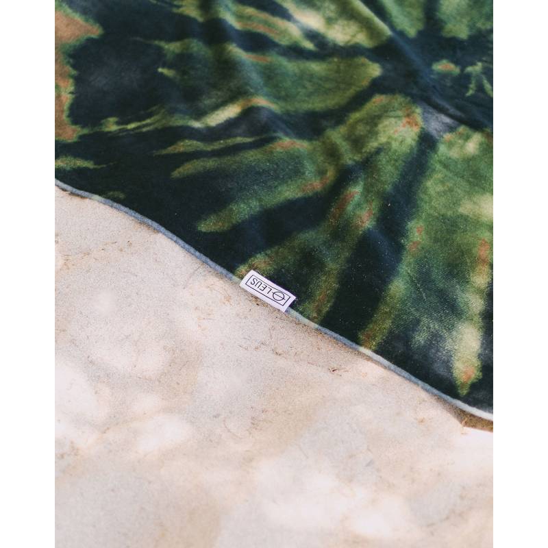 LEUS Tie Dye Camo Beach Towel-3